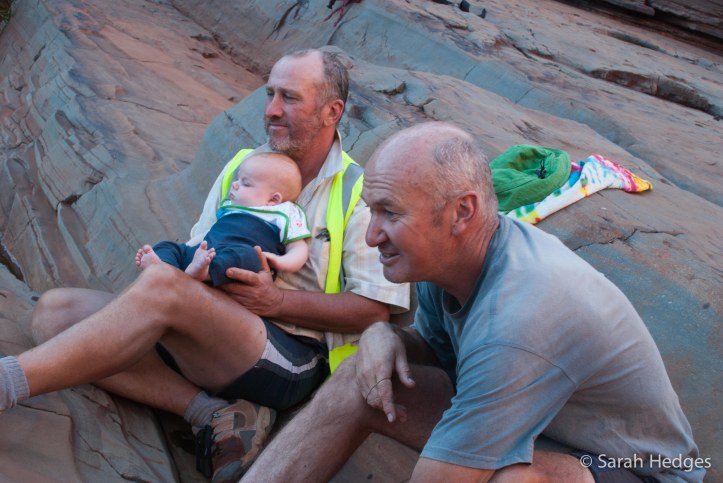 Tom and Pete mind Bryn so I can have a quick wash and take a few photos
