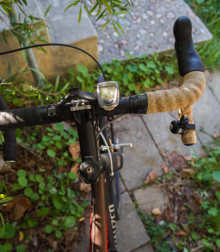 The more definitive solution - single-sided.  Not long until velo-contemplation realises that no left-hand gear changes are required.  So, lose the un-used cabling and chain ring.  Another iteration made